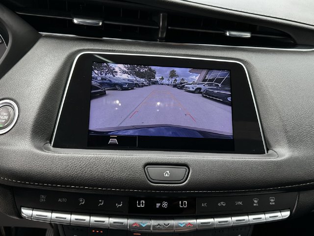 Certified 2023 Cadillac XT4 Premium Luxury w/ Technology Package FWD image 25