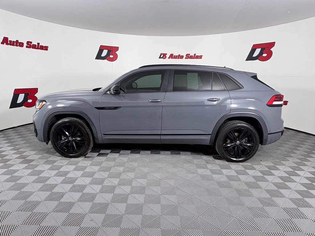 Used 2023 Volkswagen Atlas Cross Sport SEL R-Line AWD/4WD image 3