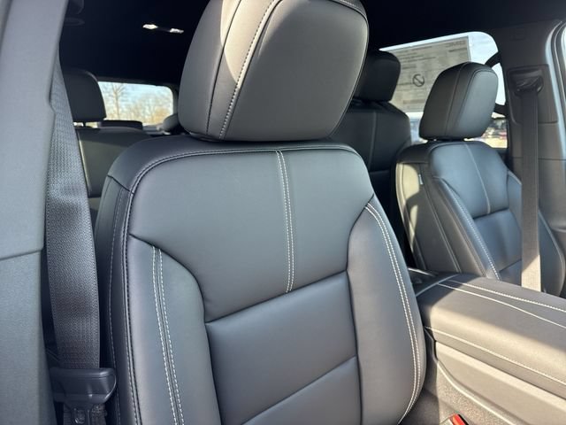 New 2026 GMC Acadia Elevation w/ Super Cruise Package FWD image 30