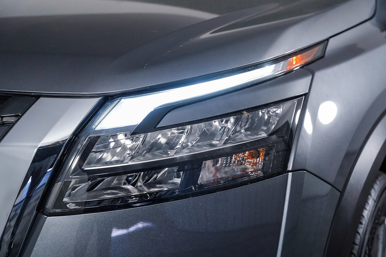 Certified 2025 Nissan Pathfinder S image 4