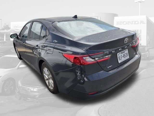 Used 2025 Toyota Camry LE image 10