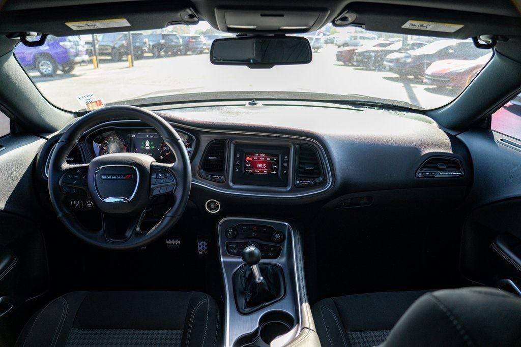 Used 2016 Dodge Challenger R/T w/ Blacktop Package image 18