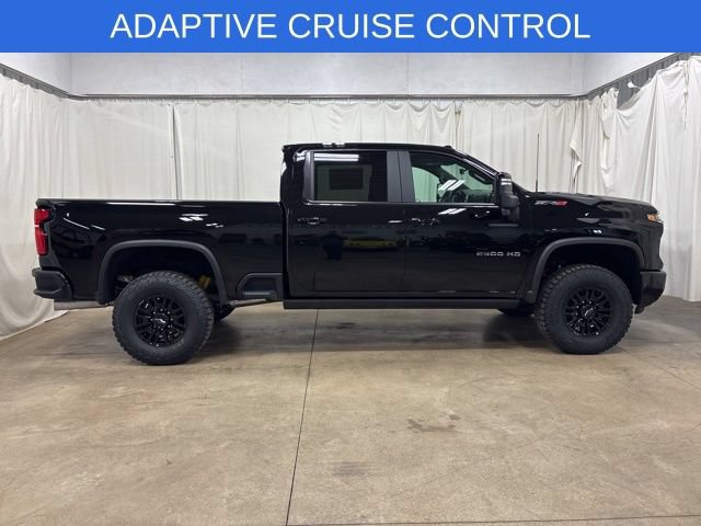 New 2026 Chevrolet Silverado 2500 ZR2 AWD/4WD image 2