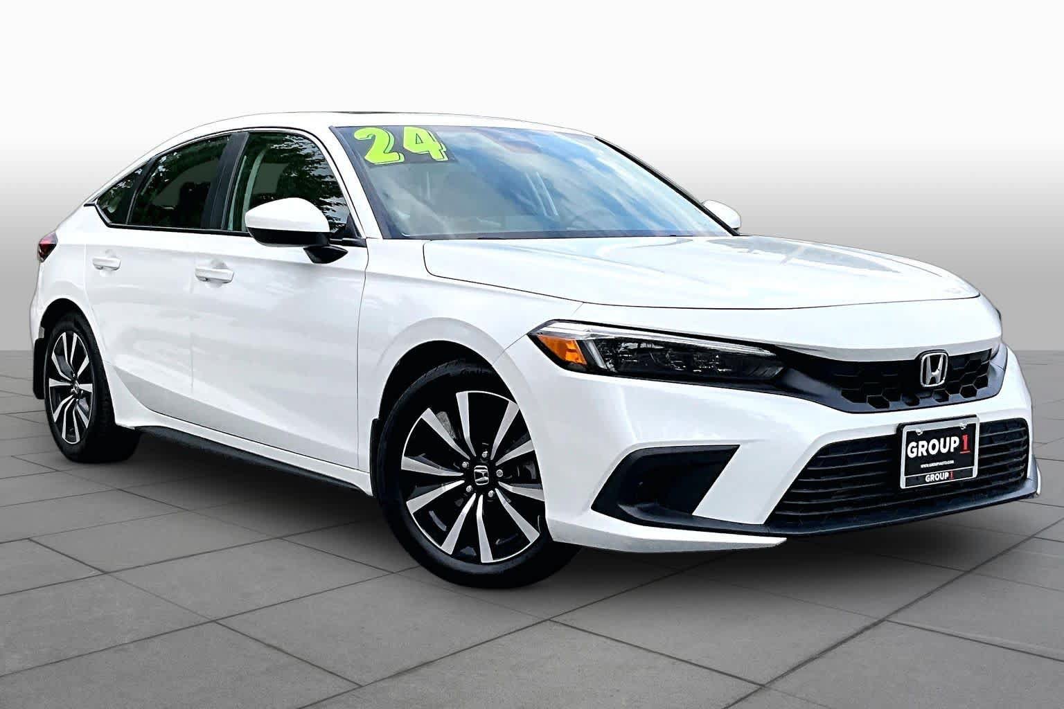 Used 2024 Honda Civic EX-L image 3