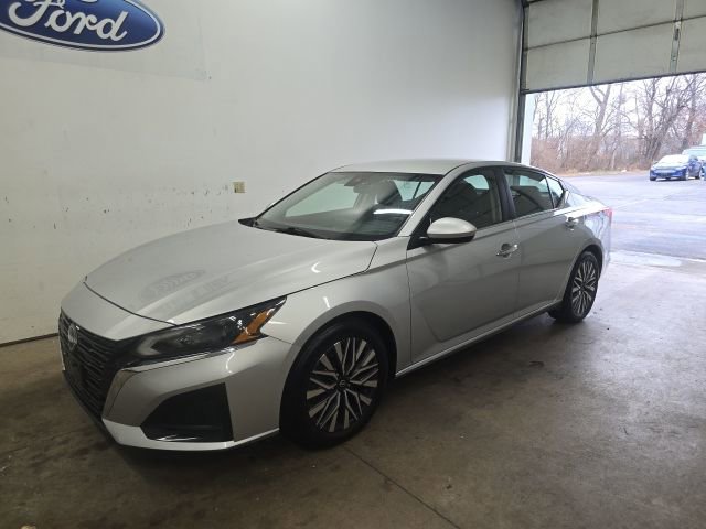 Used 2023 Nissan Altima 2.5 SV image 29