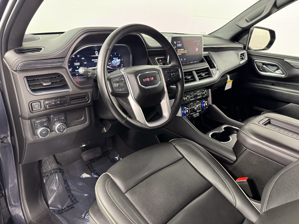 Used 2023 GMC Yukon SLT AWD/4WD image 9