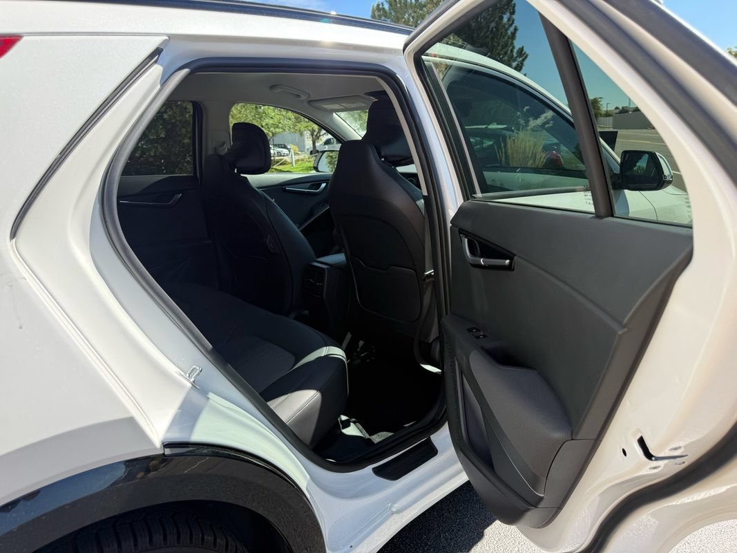 Used 2023 Kia Niro Wind w/ Wind Preserve Package FWD image 41