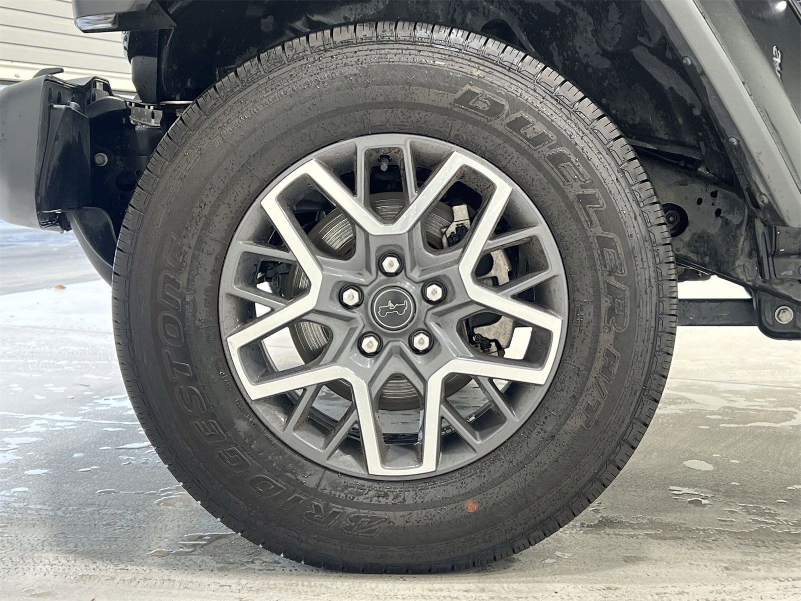 Used 2024 Jeep Wrangler Sahara image 10