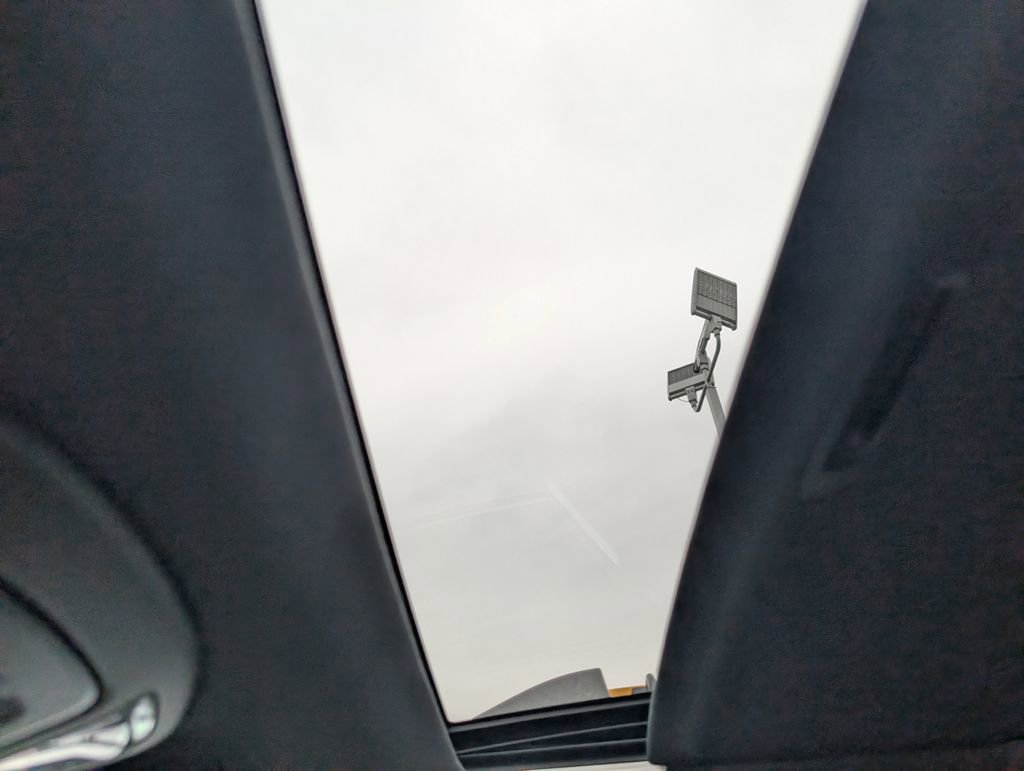 Used 2022 Subaru Outback Wilderness image 18