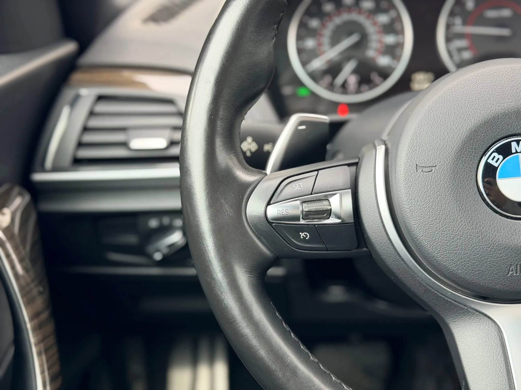 Used 2016 BMW M235i xDrive Coupe image 17