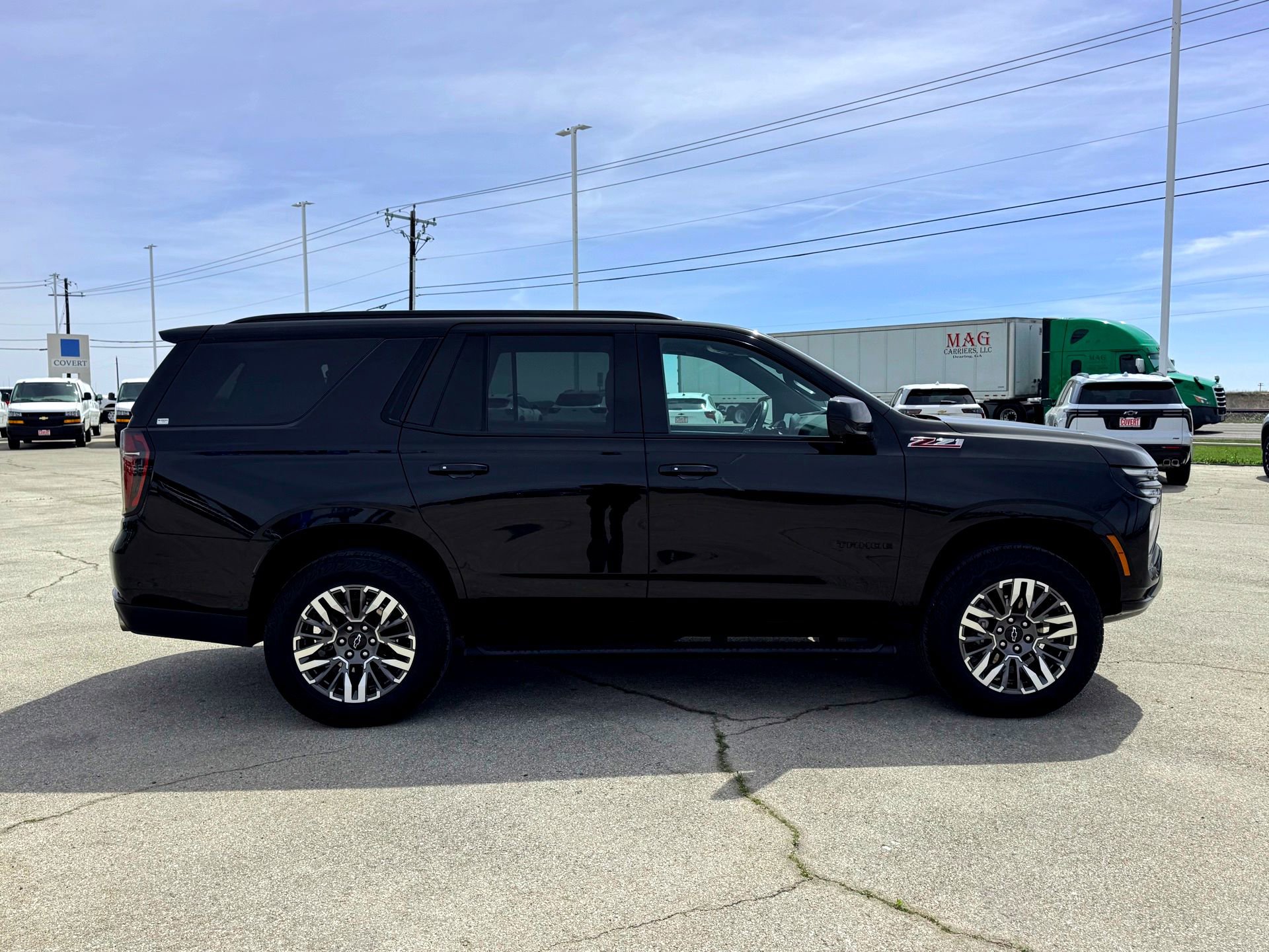 Used 2025 Chevrolet Tahoe Z71 image 5