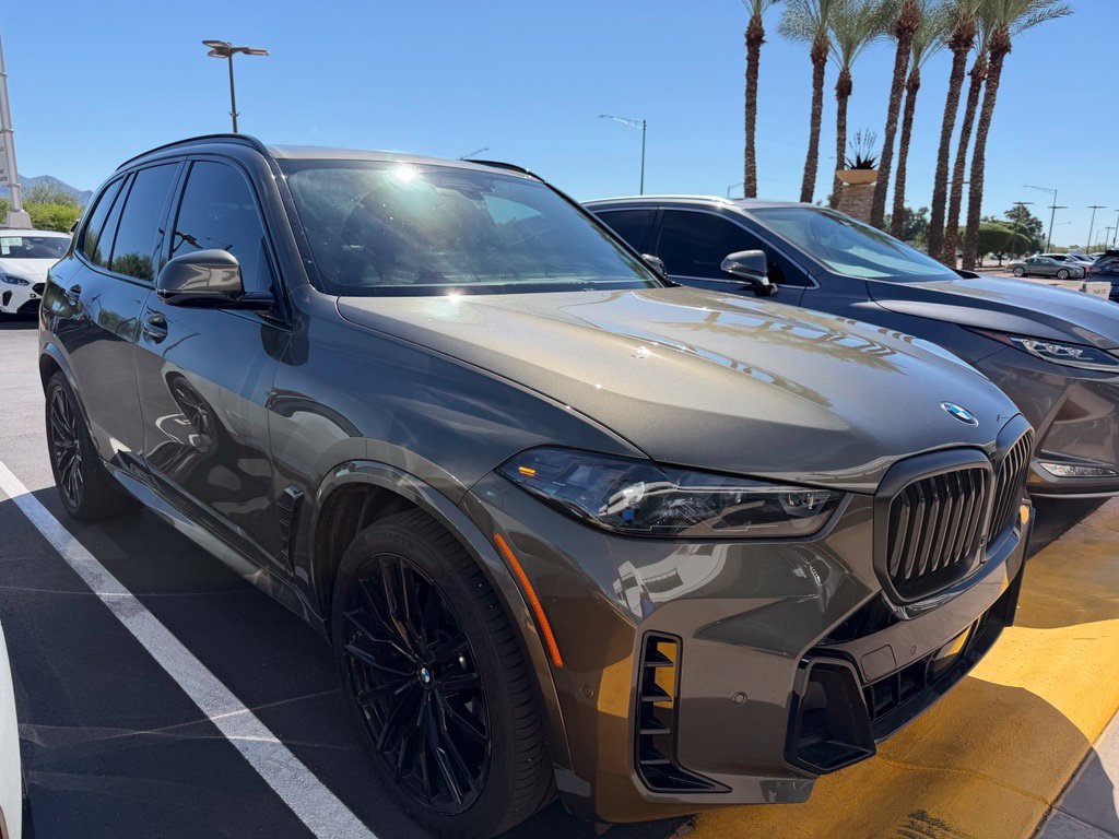 Certified 2025 BMW X5 xDrive40i w/ Executive Package AWD/4WD image 2
