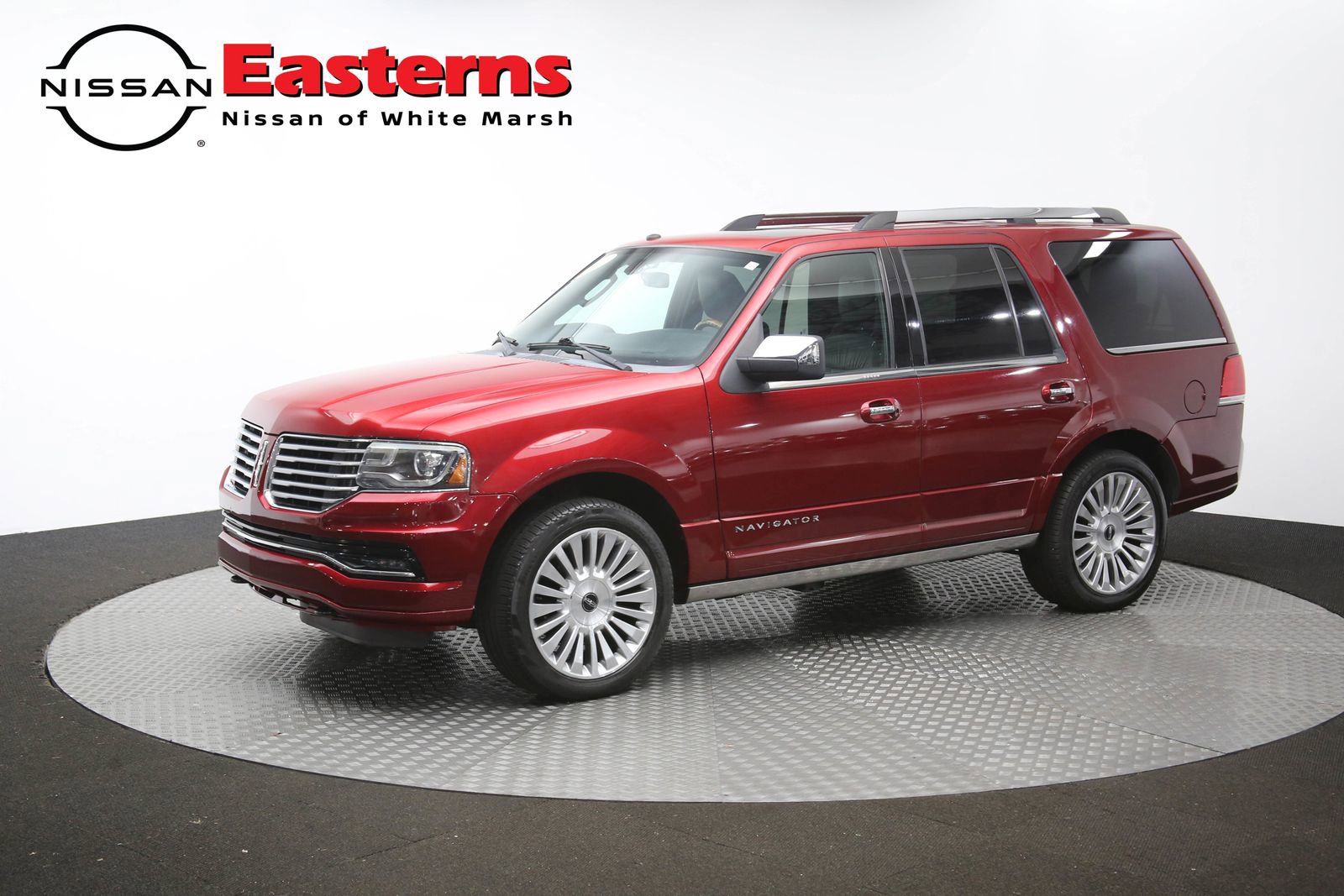Used 2016 Lincoln Navigator Reserve AWD/4WD image 60