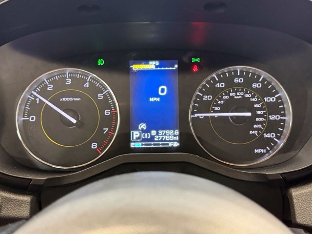 Used 2022 Subaru Crosstrek 2.5i Sport w/ Moonroof Package AWD/4WD image 9