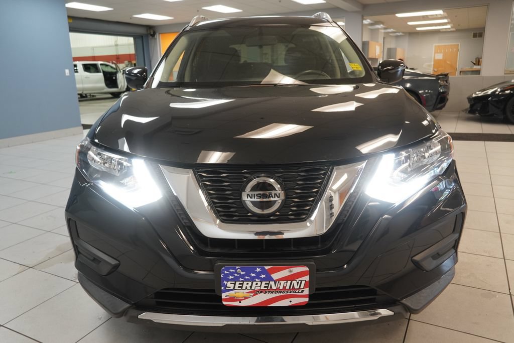 Used 2018 Nissan Rogue SV AWD/4WD image 15
