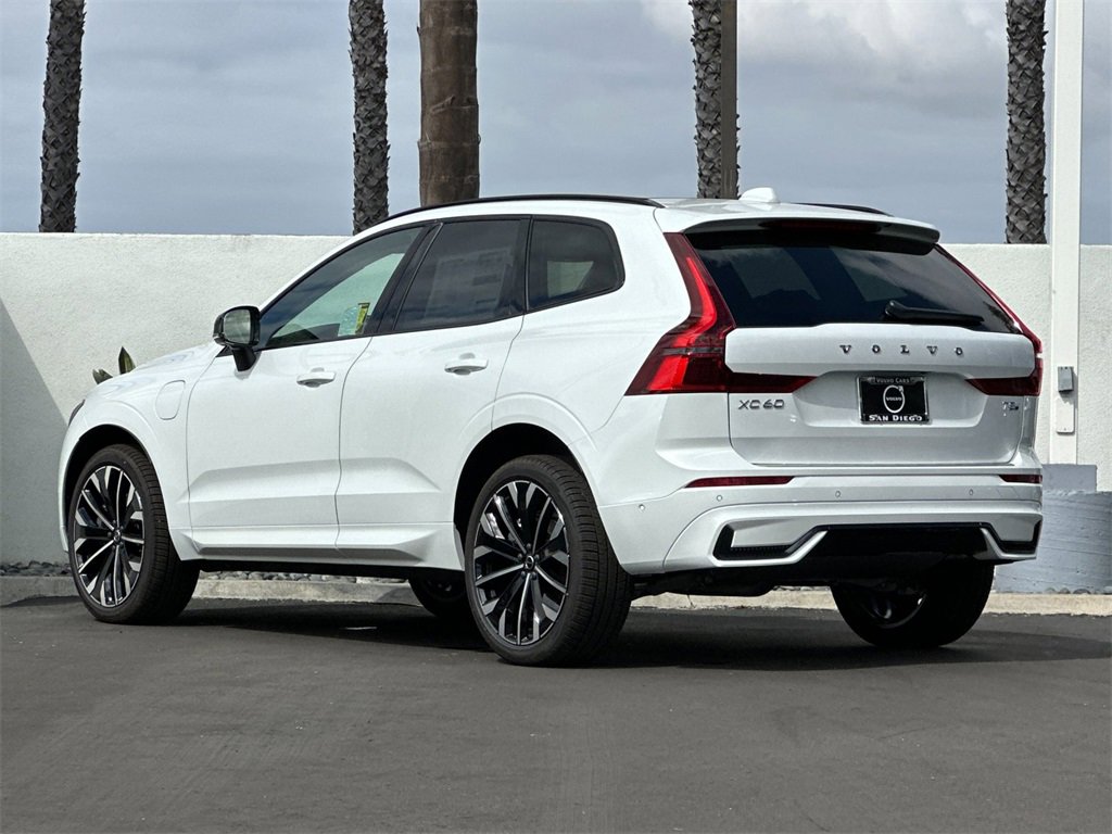 New 2026 Volvo XC60 T8 Ultra w/ Protection Package Premier image 3
