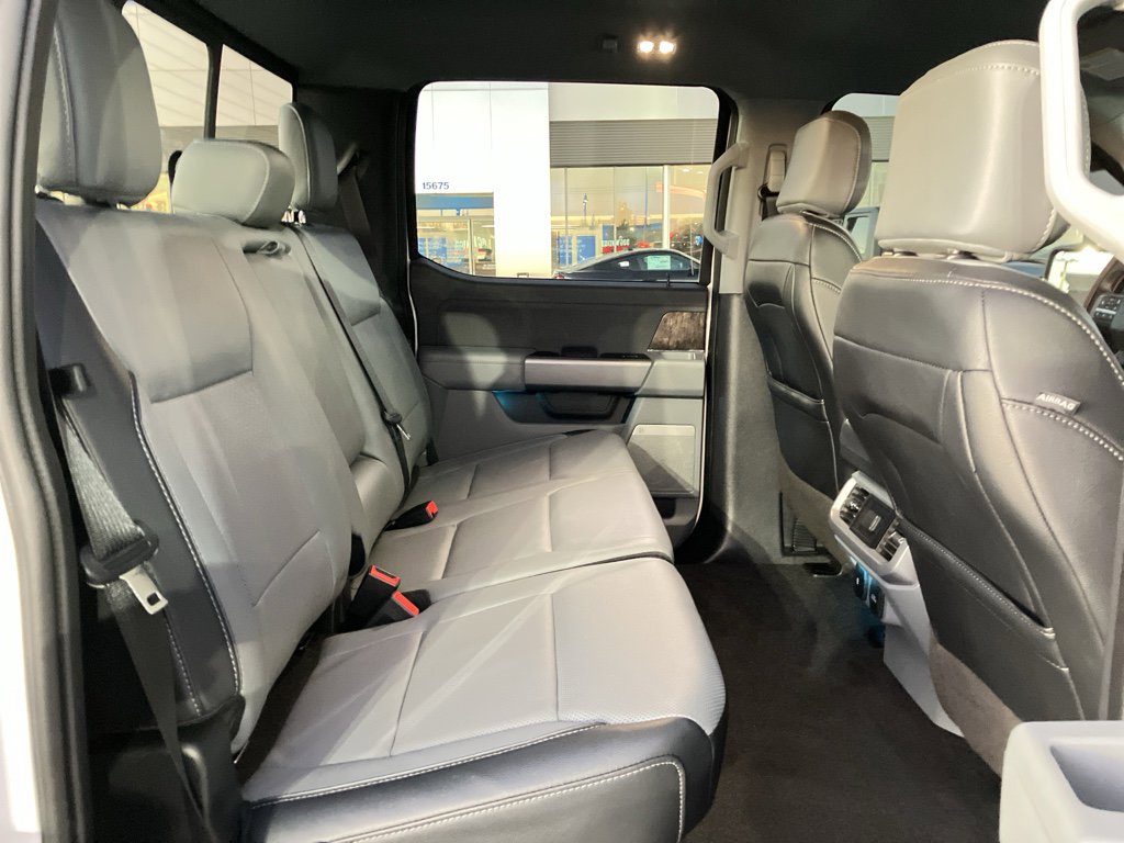 Used 2023 Ford F150 Lariat w/ Max Trailer Tow Package image 34