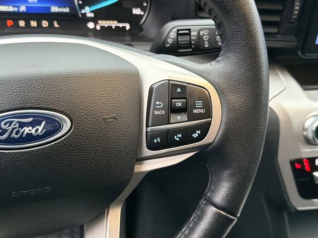 Used 2021 Ford Explorer XLT image 30