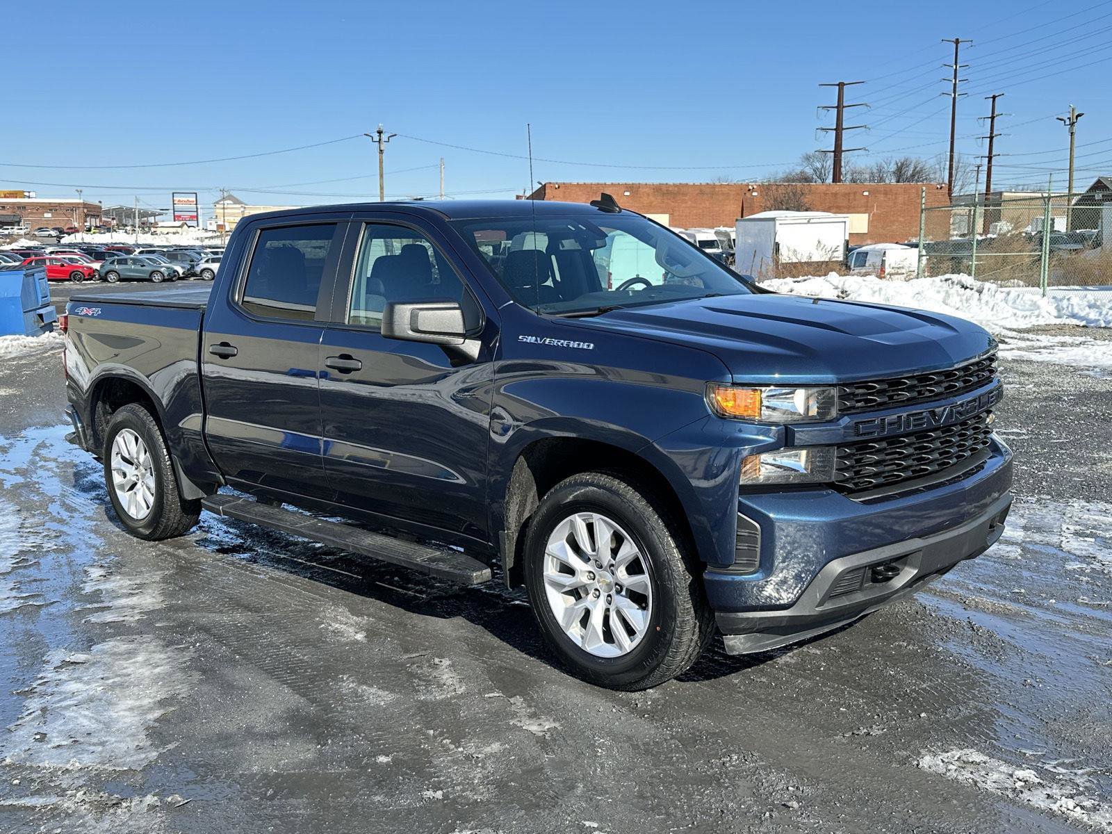 Used 2021 Chevrolet Silverado 1500 Custom image 2