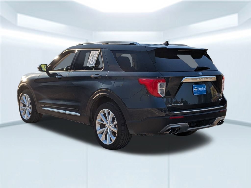 Used 2023 Ford Explorer Platinum w/ Technology Package image 4