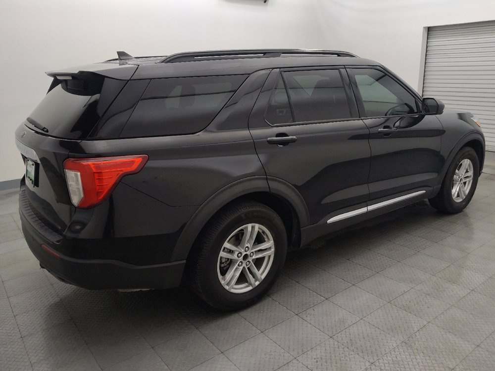 Used 2021 Ford Explorer XLT RWD image 10