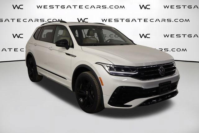 Used 2023 Volkswagen Tiguan SE R-Line AWD/4WD image 43