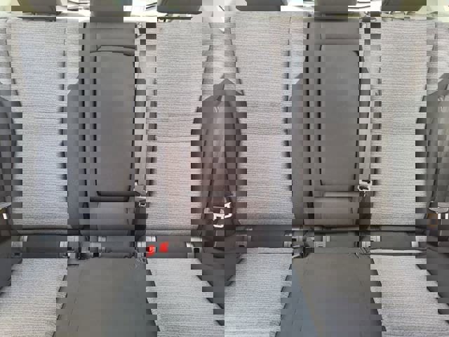 Used 2022 Nissan Rogue SV image 28