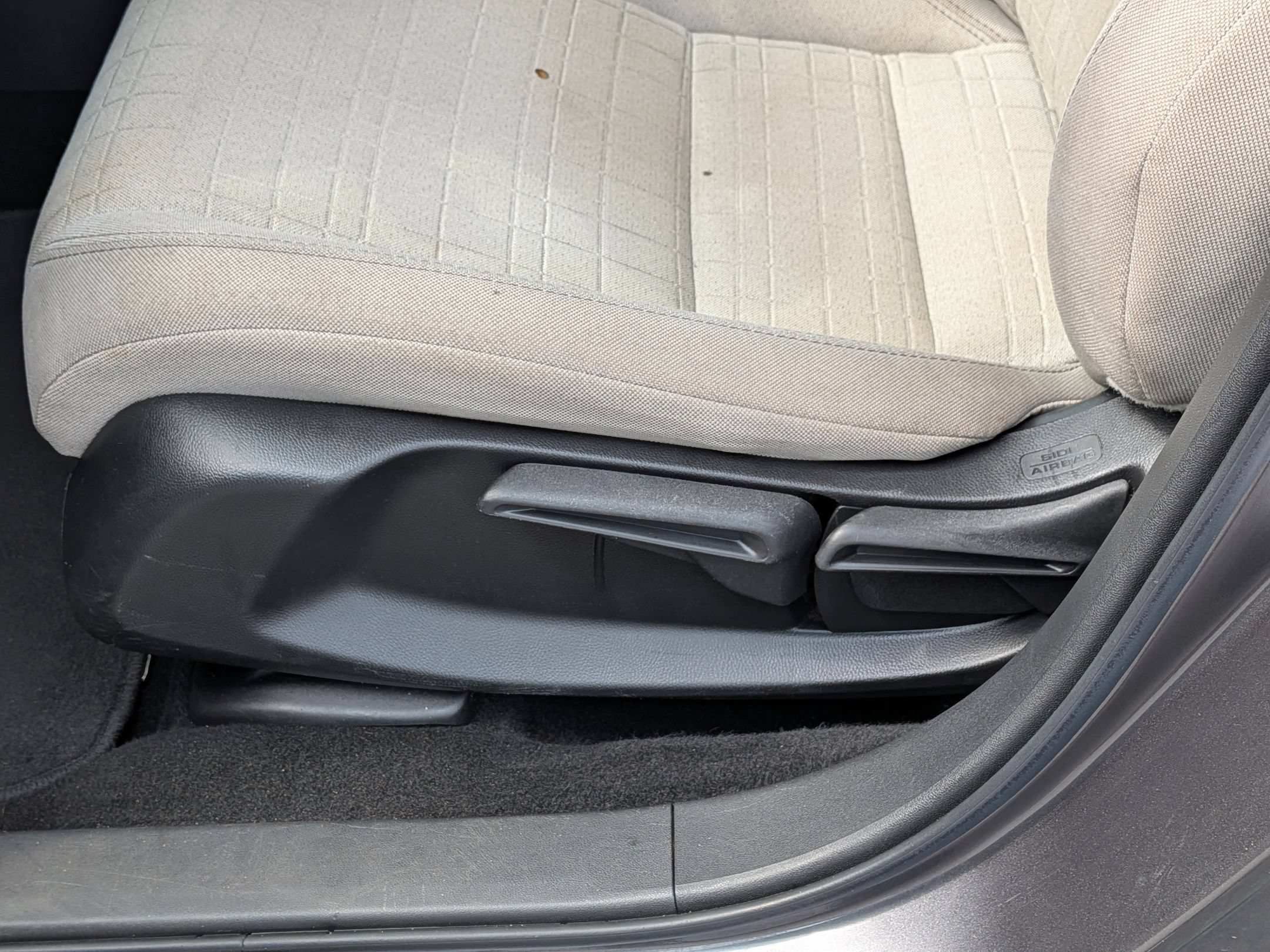 Used 2024 Honda HR-V LX image 15