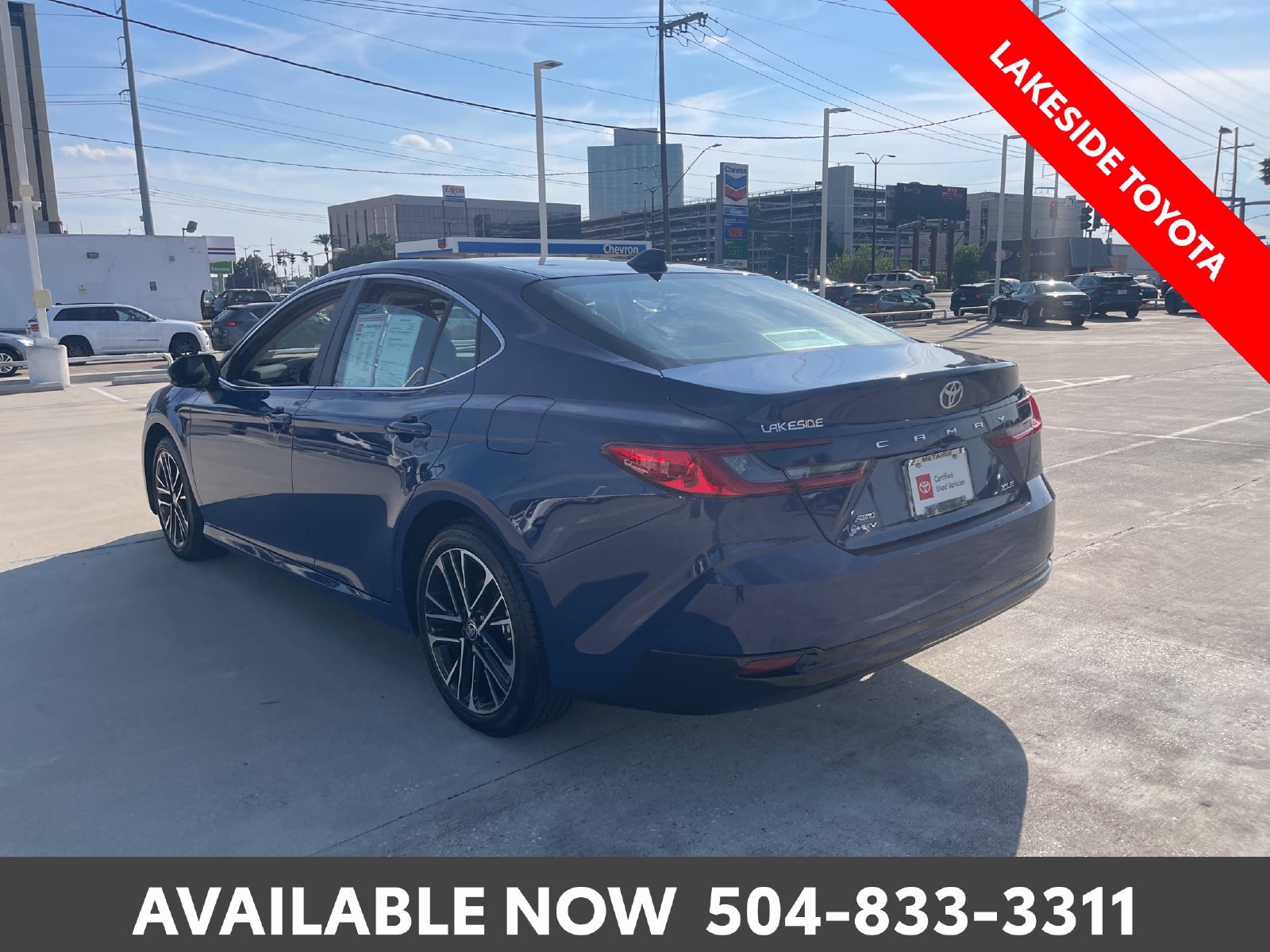 Used 2026 Toyota Camry XLE AWD/4WD image 3