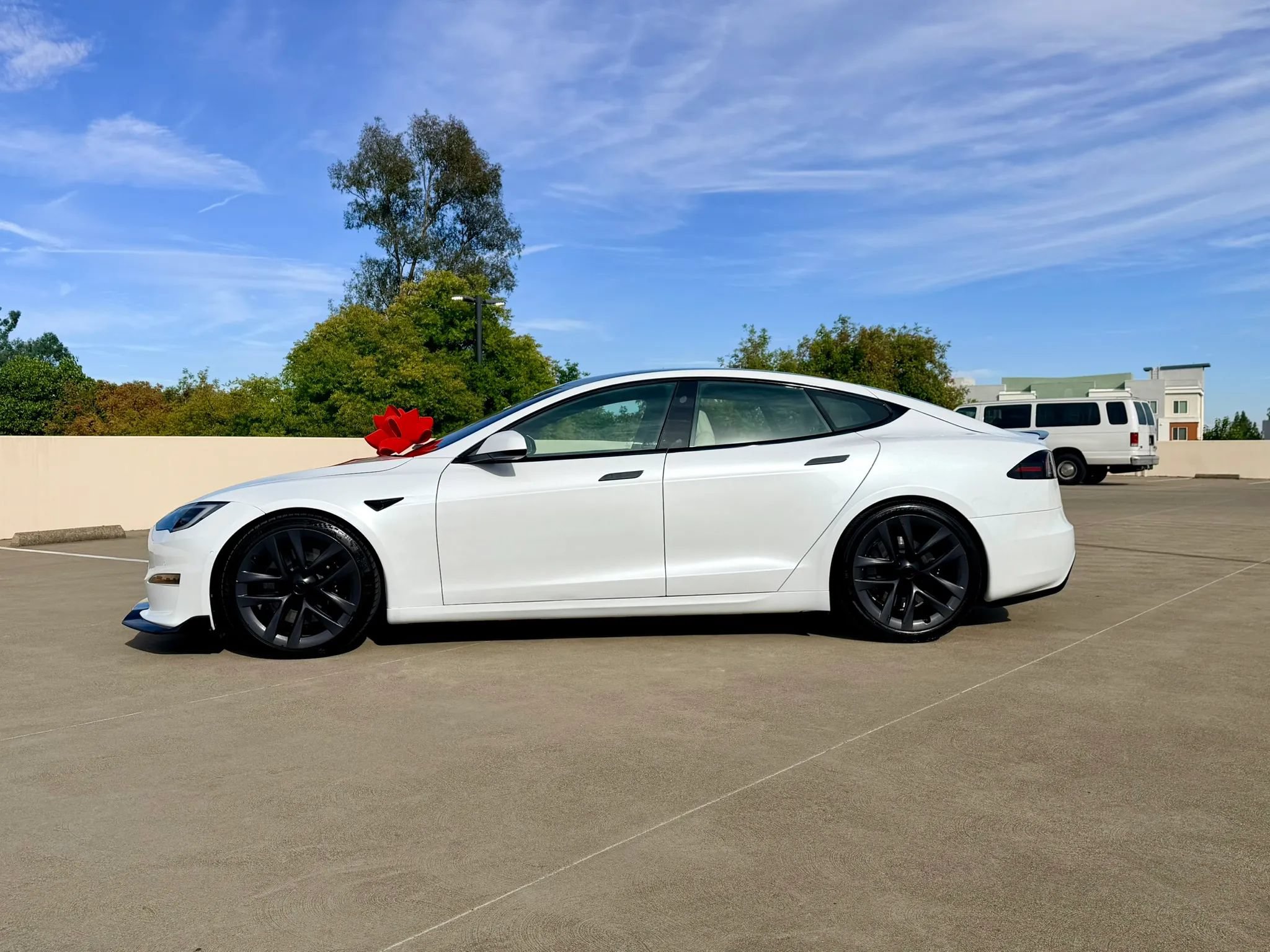 Used 2022 Tesla Model S Standard Range AWD/4WD image 8