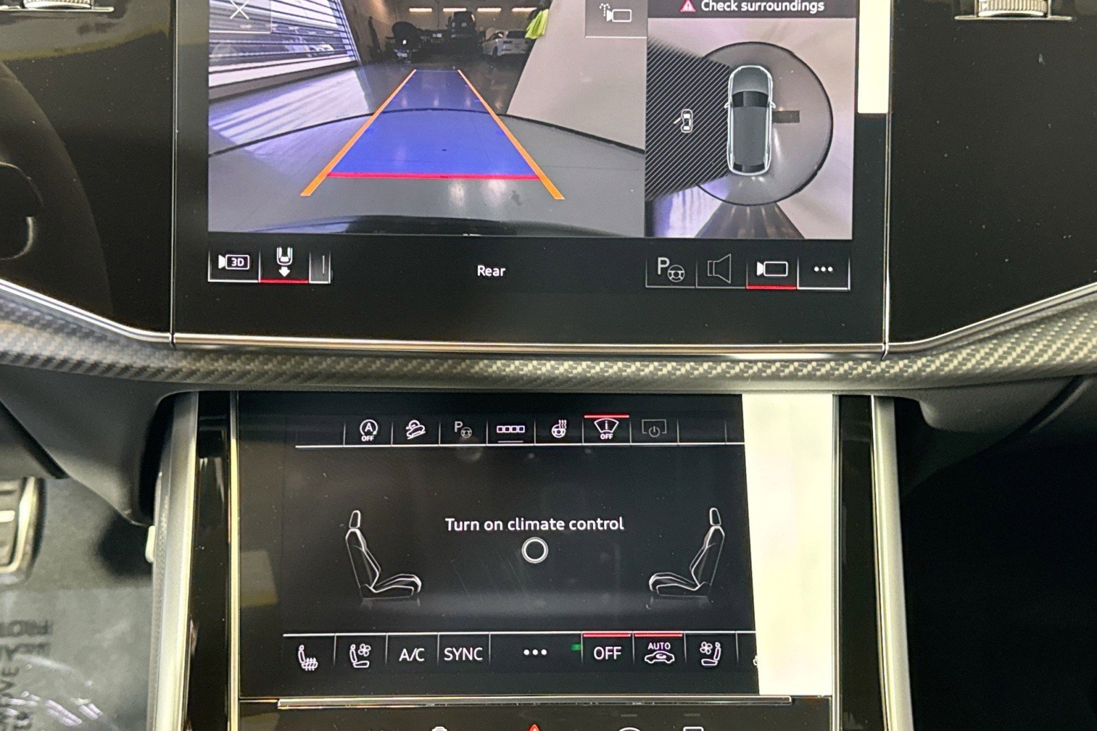 New 2026 Audi RS Q8 performance image 12