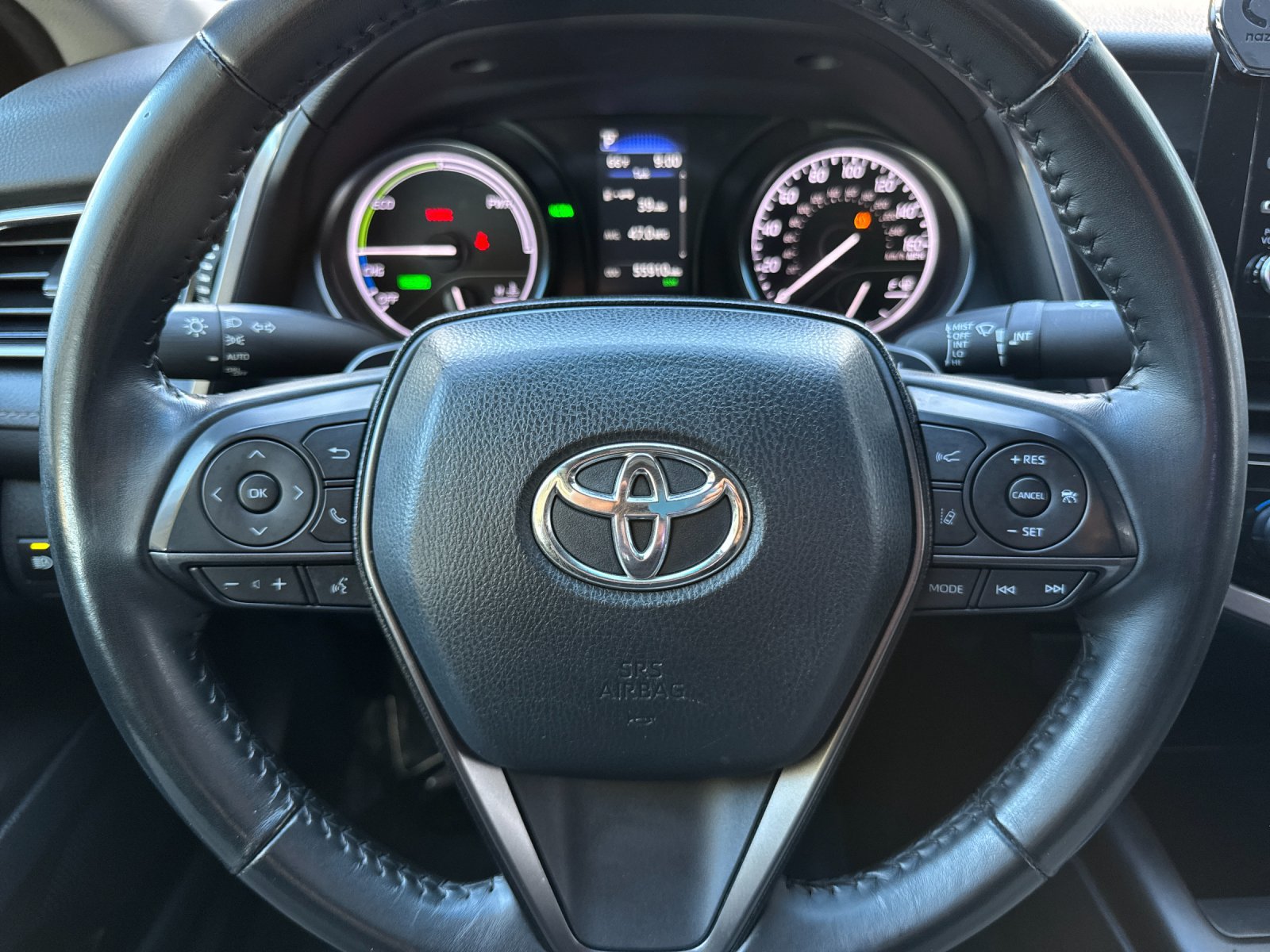 Used 2024 Toyota Camry SE w/ Convenience Package FWD image 20
