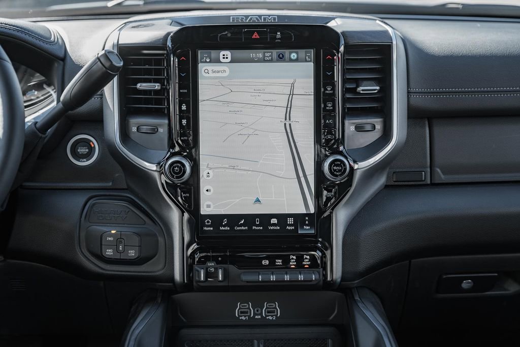 Used 2025 RAM 2500 Laramie image 31
