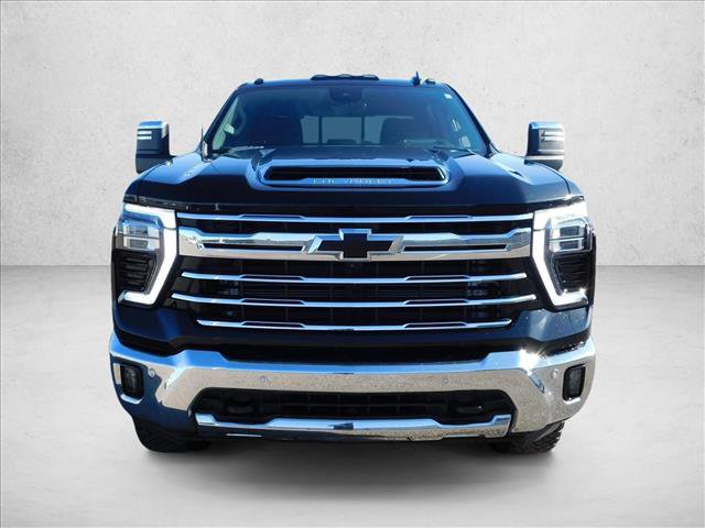 Used 2024 Chevrolet Silverado 2500 LTZ w/ LTZ Premium Package AWD/4WD video 2