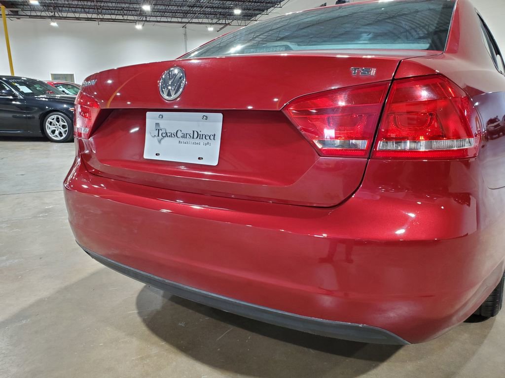 Used 2015 Volkswagen Passat 1.8T Wolfsburg Edition image 40