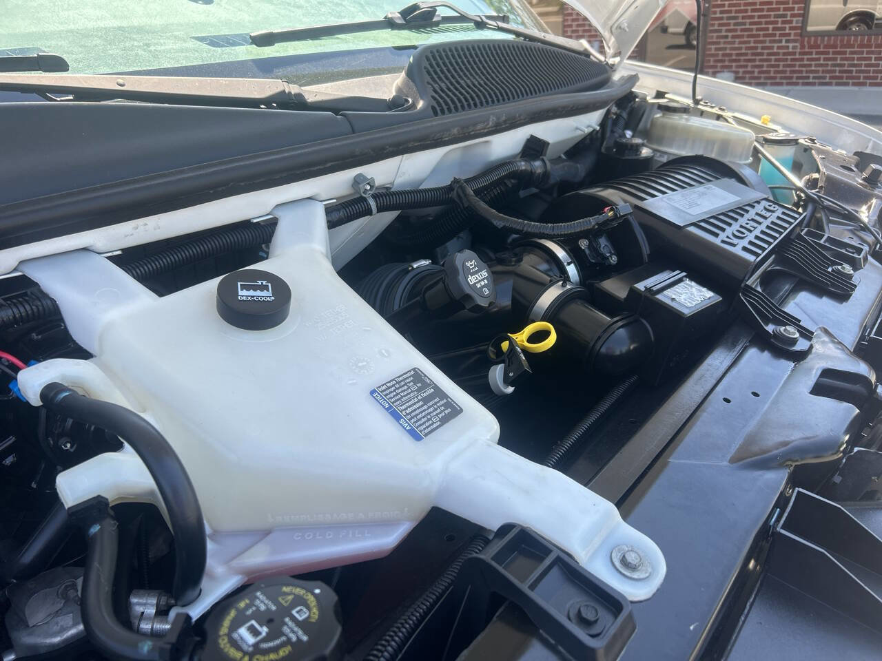Used 2017 Chevrolet Express 2500 RWD image 19