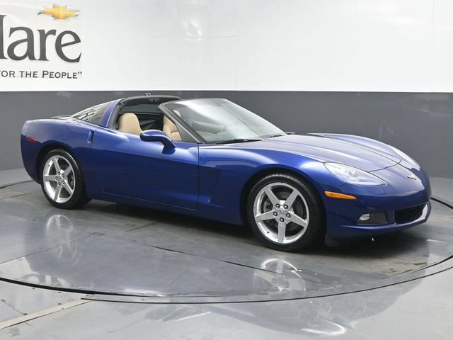 Used 2005 Chevrolet Corvette Coupe w/ Preferred Equipment Group RWD image 6