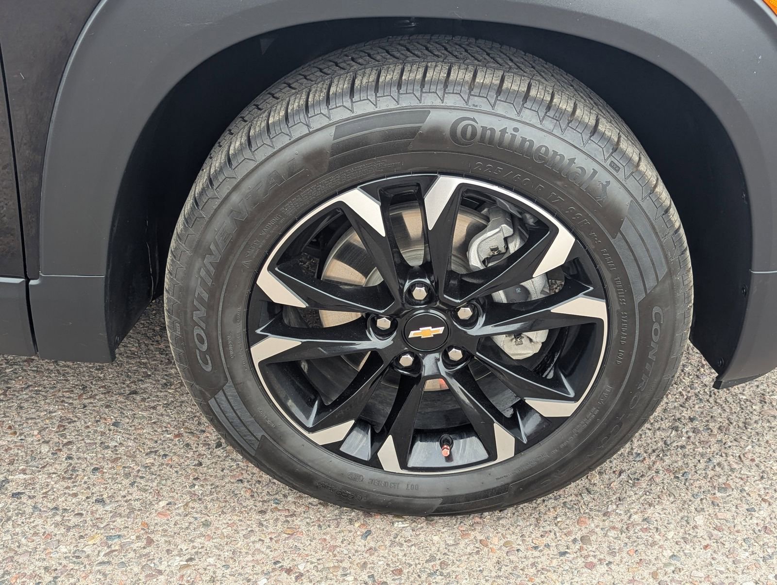 Used 2023 Chevrolet TrailBlazer LT w/ Convenience Package image 9