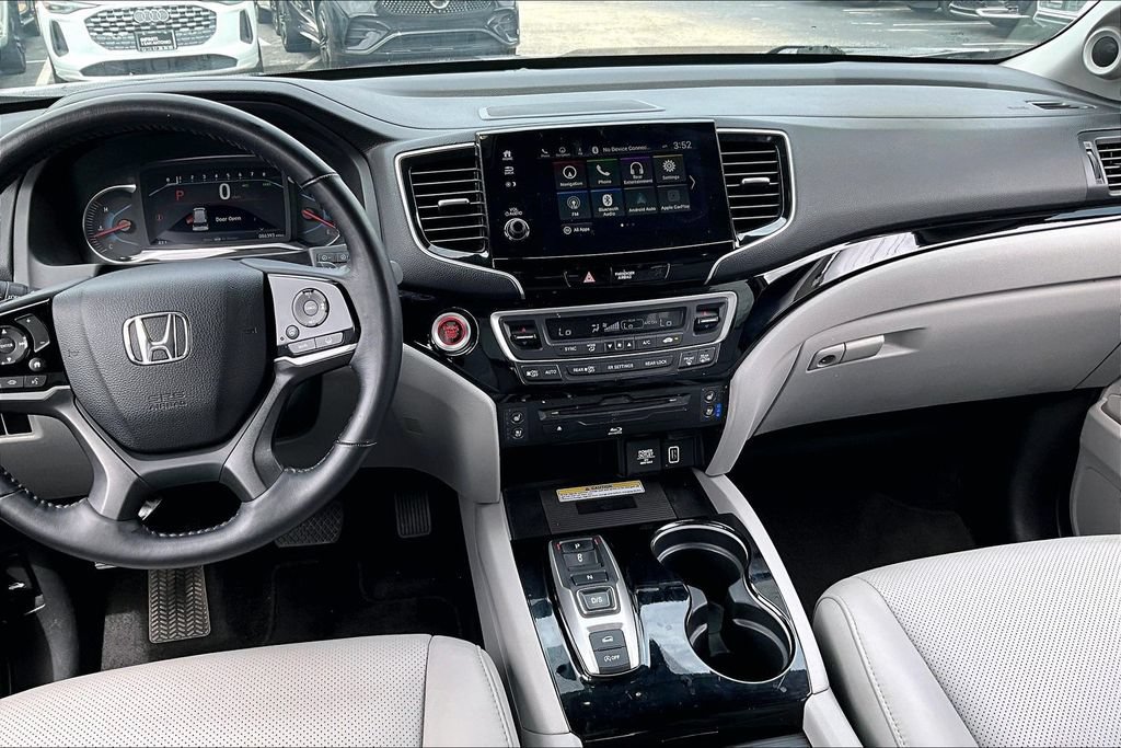 Used 2020 Honda Pilot Elite image 8