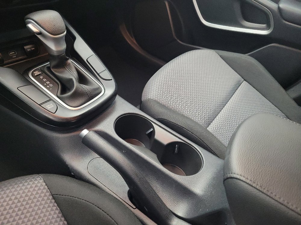 Used 2025 Kia Soul LX FWD image 26