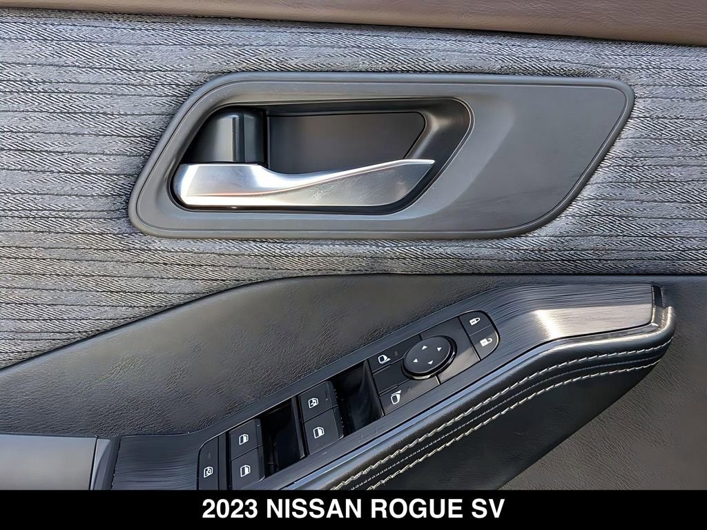 Used 2023 Nissan Rogue SV FWD image 22