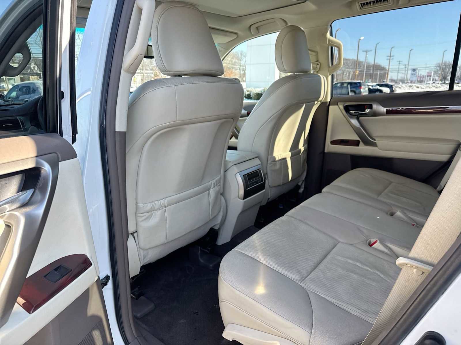 Used 2012 Lexus GX 460 image 12