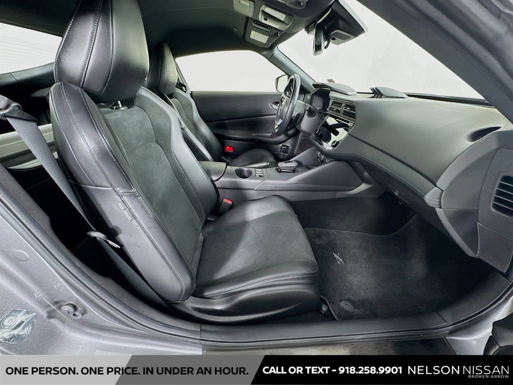 Certified 2024 Nissan Z Performance w/ Floor Mat Package image 26