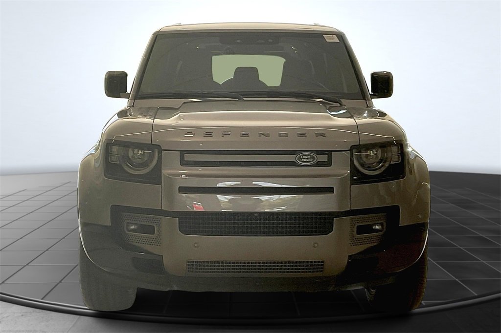 Used 2024 Land Rover Defender 130 Outbound image 3