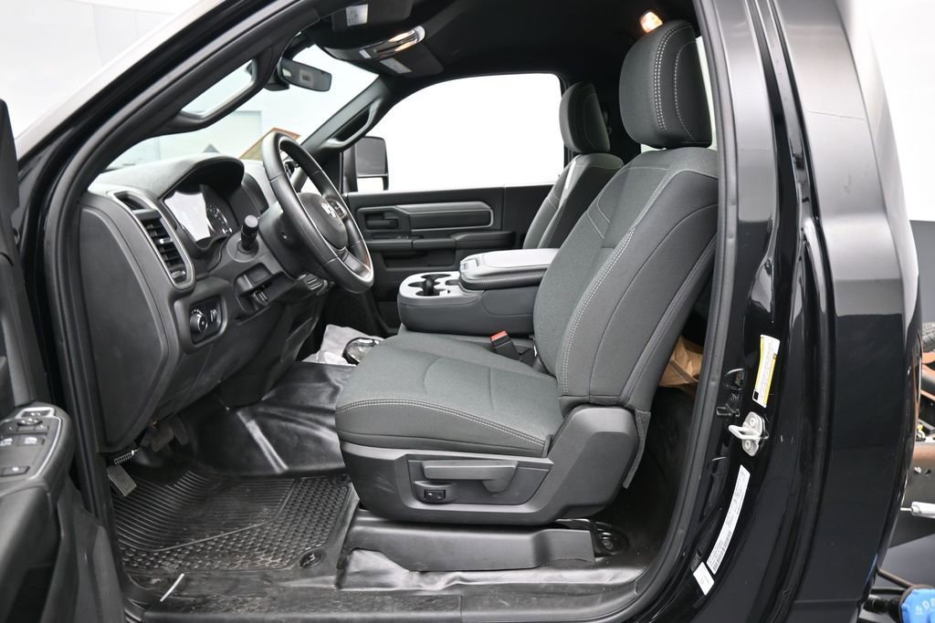 Used 2024 RAM 3500 Tradesman RWD image 11