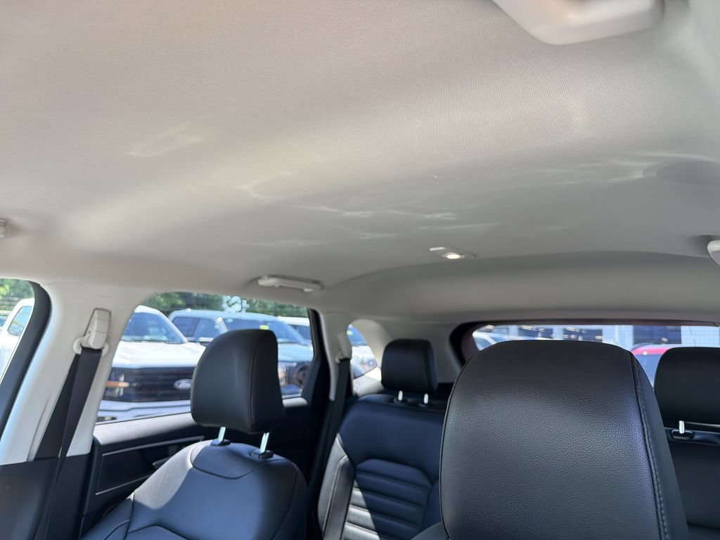 Used 2023 Ford Edge SEL w/ Convenience Package AWD/4WD image 28