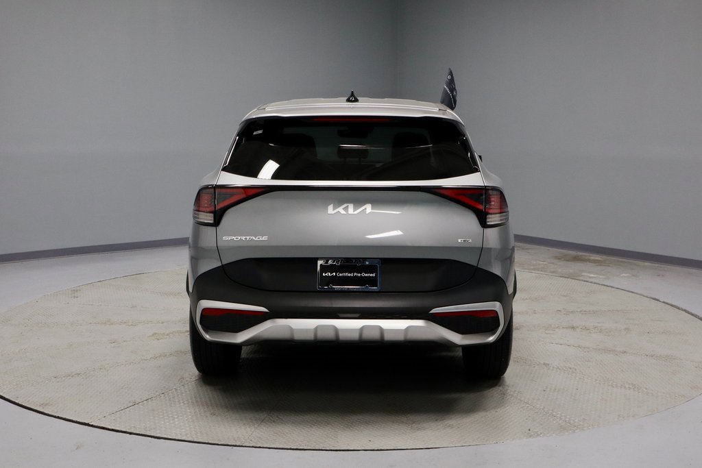 Used 2024 Kia Sportage LX image 9