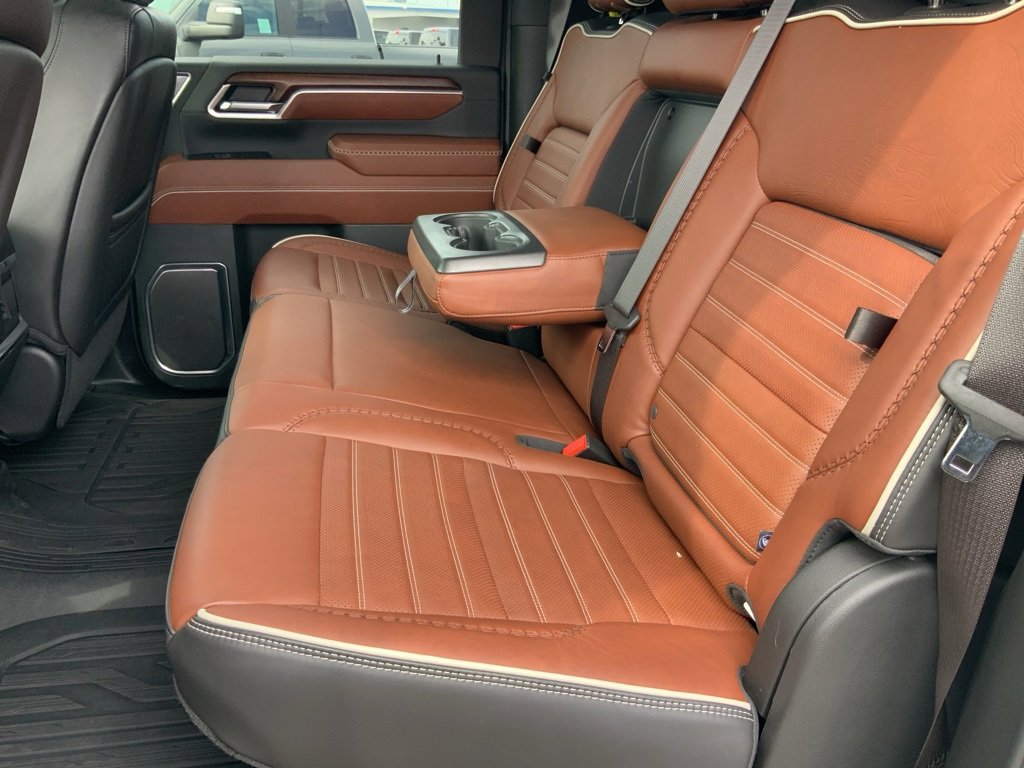 Used 2024 GMC Sierra 2500 Denali Ultimate w/ Max Trailering Package image 19