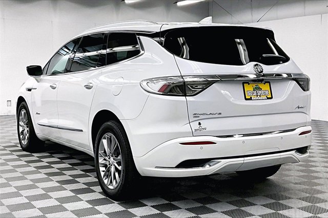 Used 2022 Buick Enclave Avenir video 2