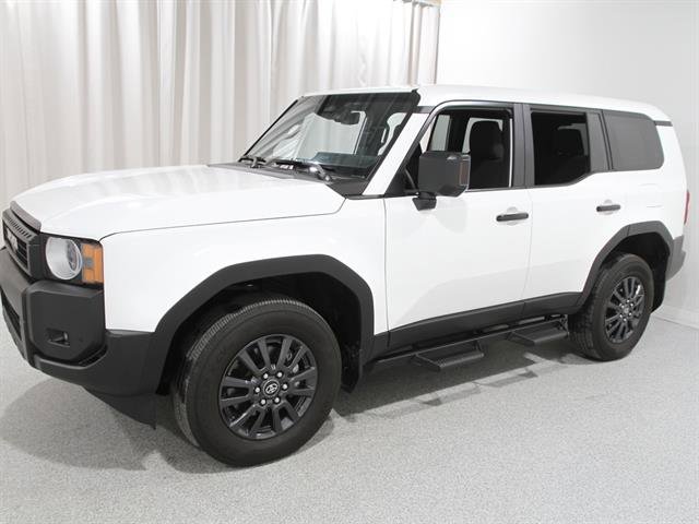 Used 2024 Toyota Land Cruiser 1958 image 3